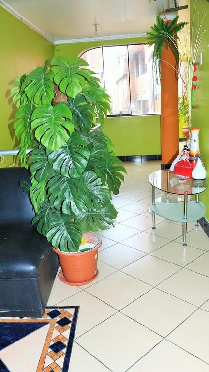 Hospedaje Karol Hotel Ayacucho Kültér fotó