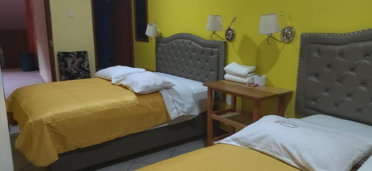 Hospedaje Karol Hotel Ayacucho Kültér fotó