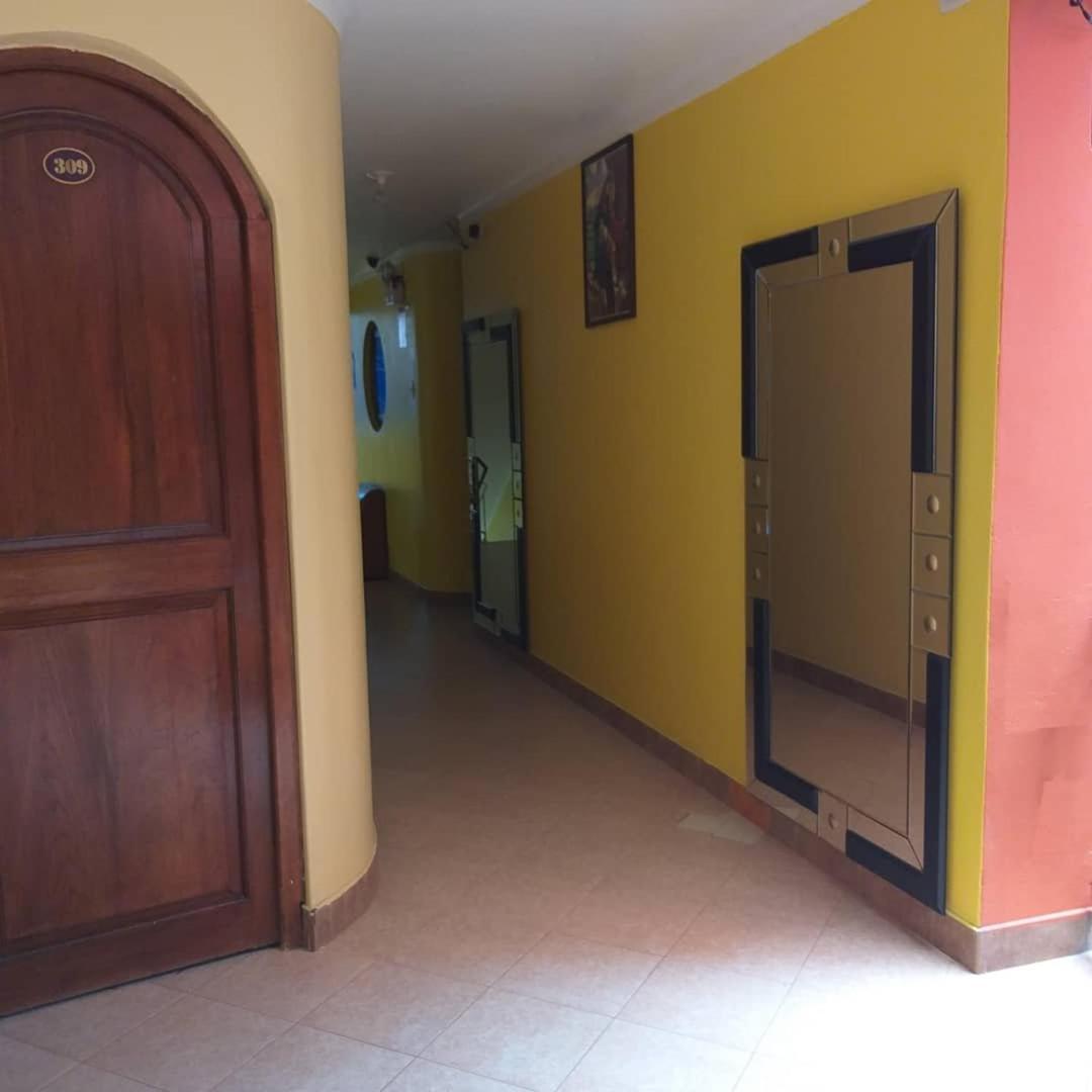 Hospedaje Karol Hotel Ayacucho Kültér fotó