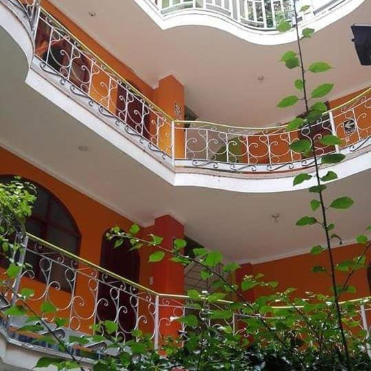 Hospedaje Karol Hotel Ayacucho Kültér fotó